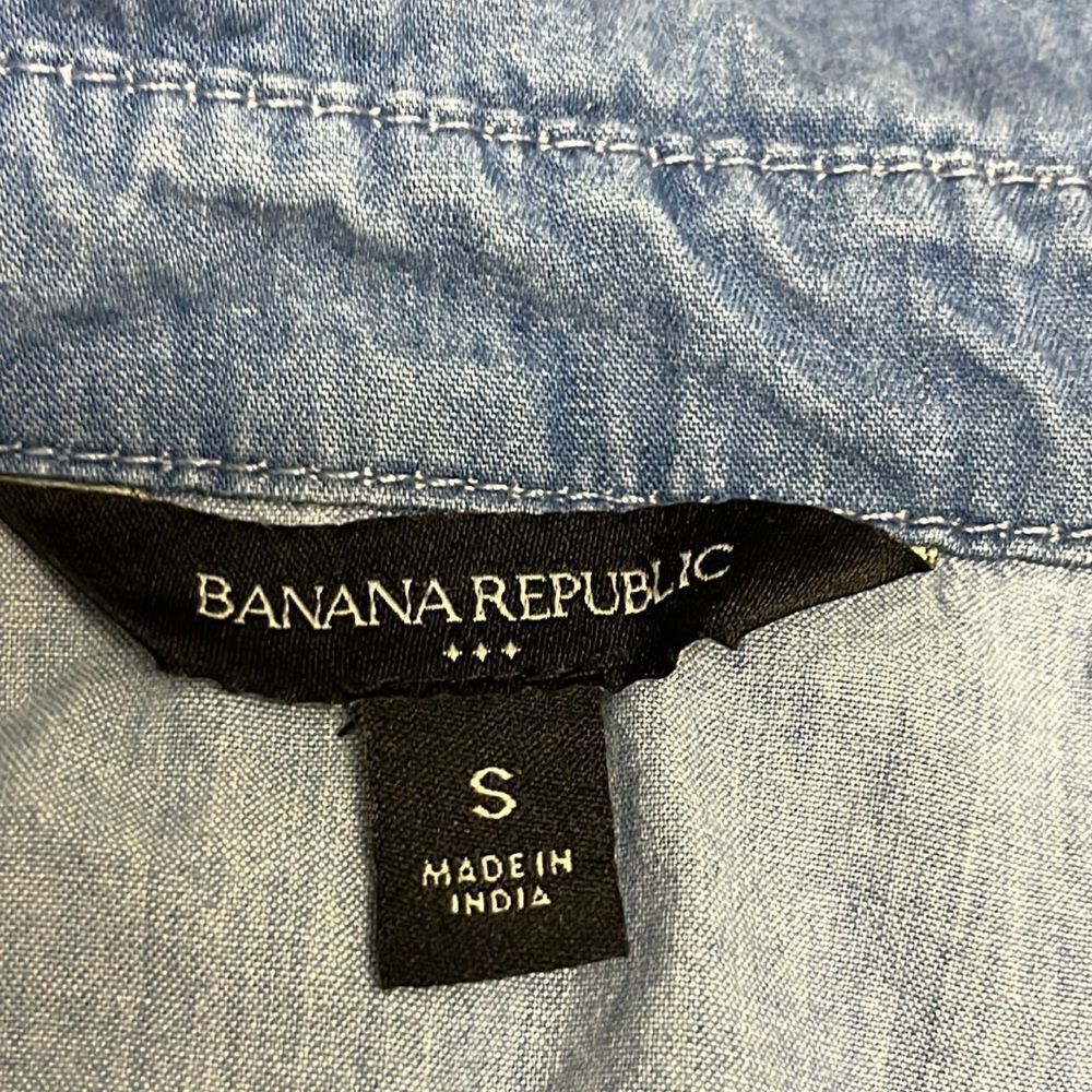 Banana Republic Blue Chambray Lined Bubble Sleeve Button Down Shirt- Small - Picture 10 of 12